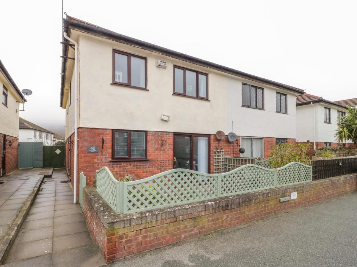 40 Lloyd Street West Villa Llandudno Exterior photo